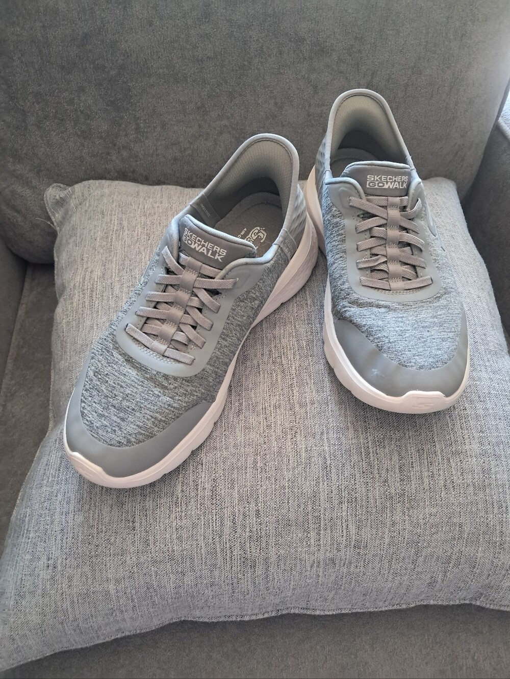 Sketchers Womens Slip Ins Lace Up Low Top. Like New 8.5 Grey